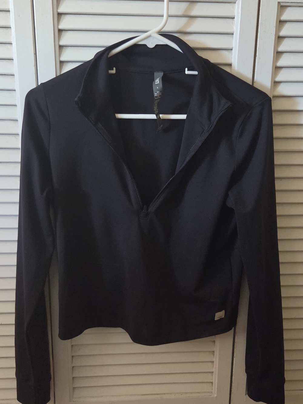 Vuori Black Long-Sleeve Half-Zip Pullover